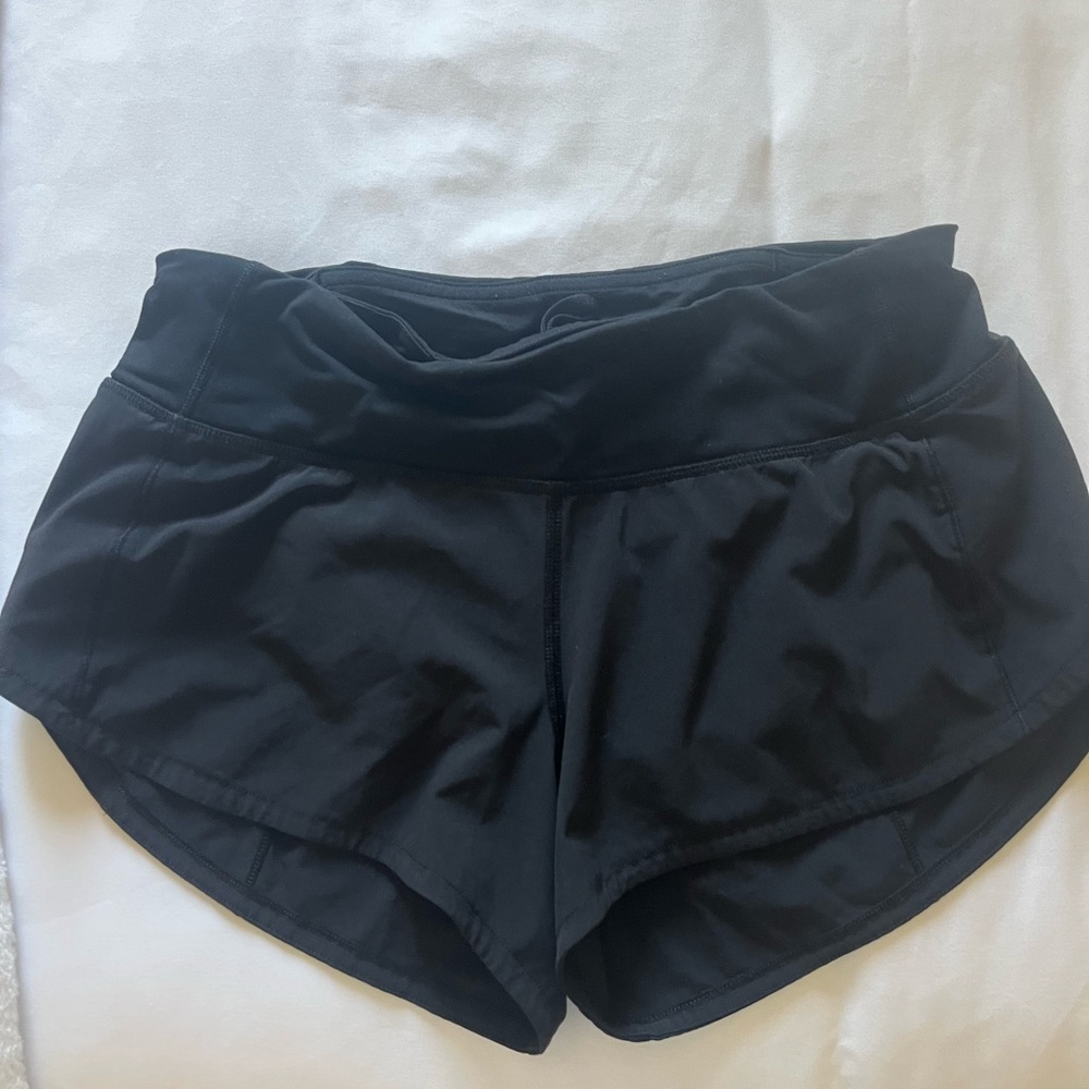 lulu lemon speed up shorts 2.5”